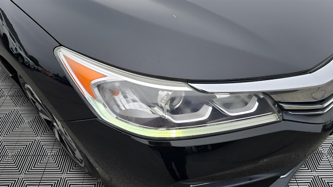 Honda Accord EX Sedan AT 2016