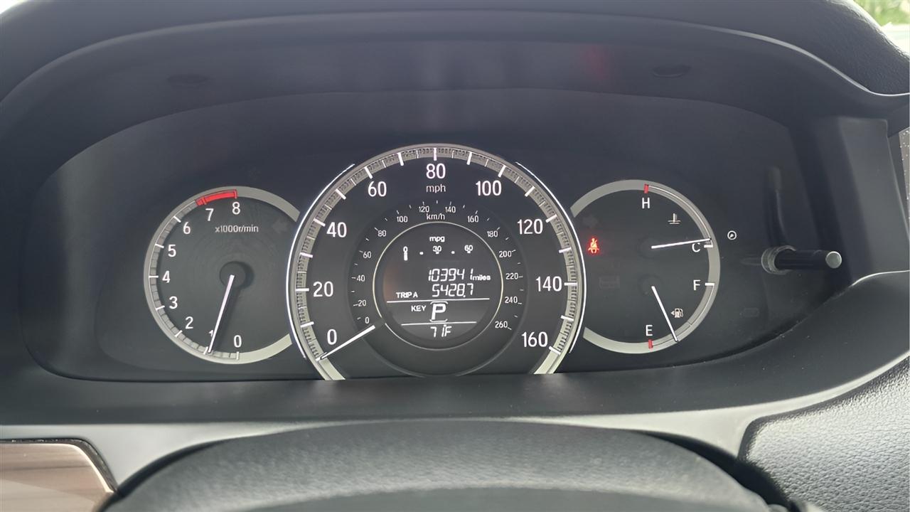 Honda Accord EX Sedan AT 2016