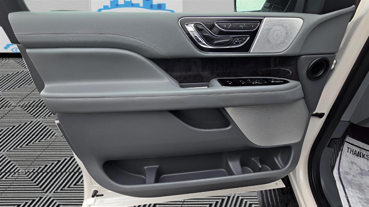 Lincoln Navigator Reserve 4WD 2019