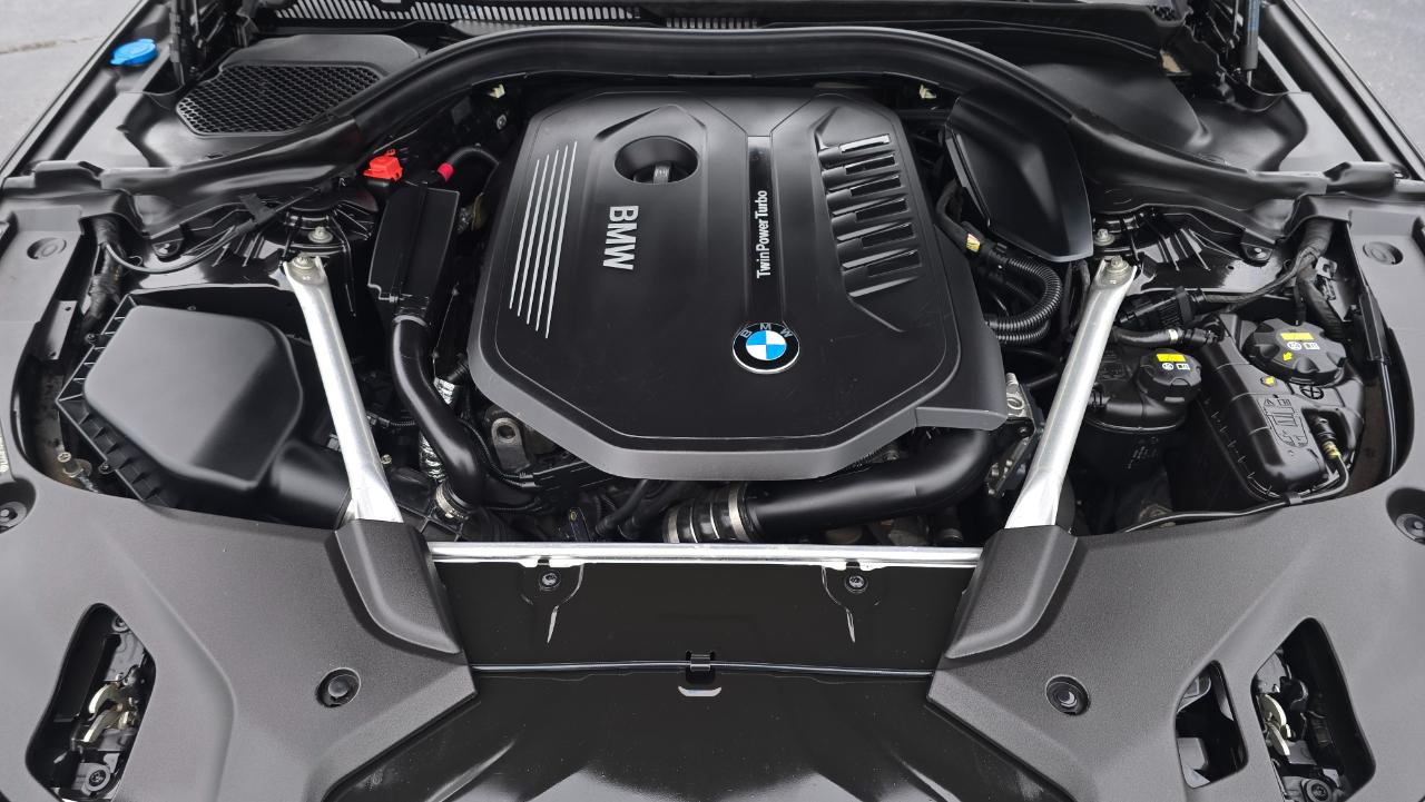 BMW 5-Series 540i xDrive 2018
