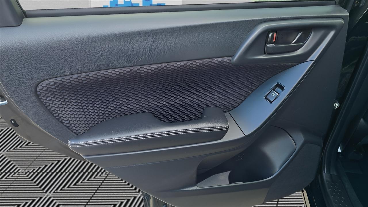 Subaru Forester 2.5i Premium PZEV CVT 2017