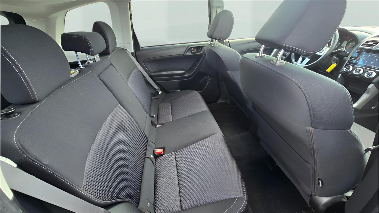 Subaru Forester 2.5i Premium PZEV CVT 2017