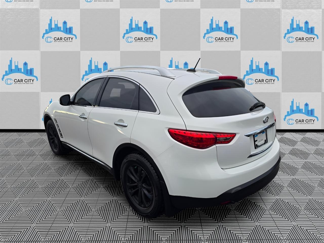 Infiniti FX FX35 AWD 2010