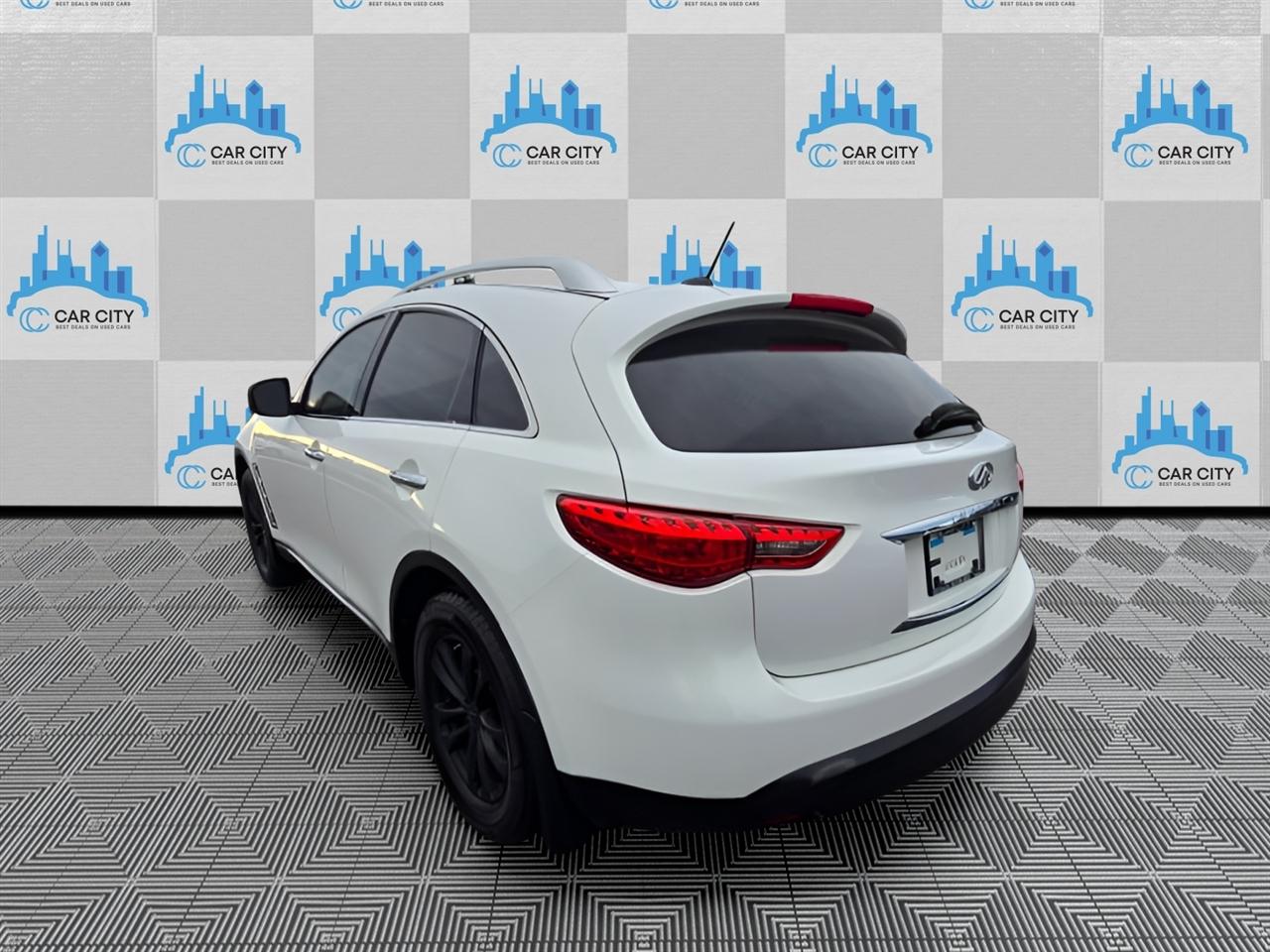 Infiniti FX FX35 AWD 2010