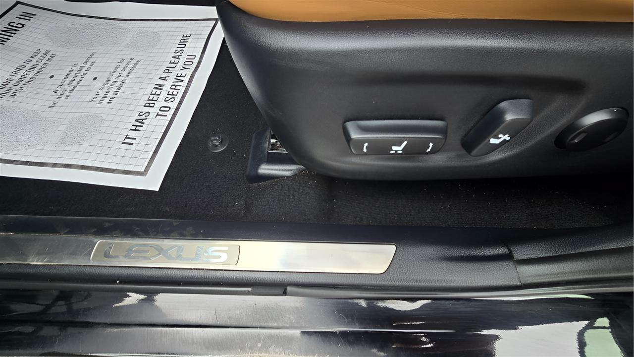 Lexus NX 200t FWD 2015