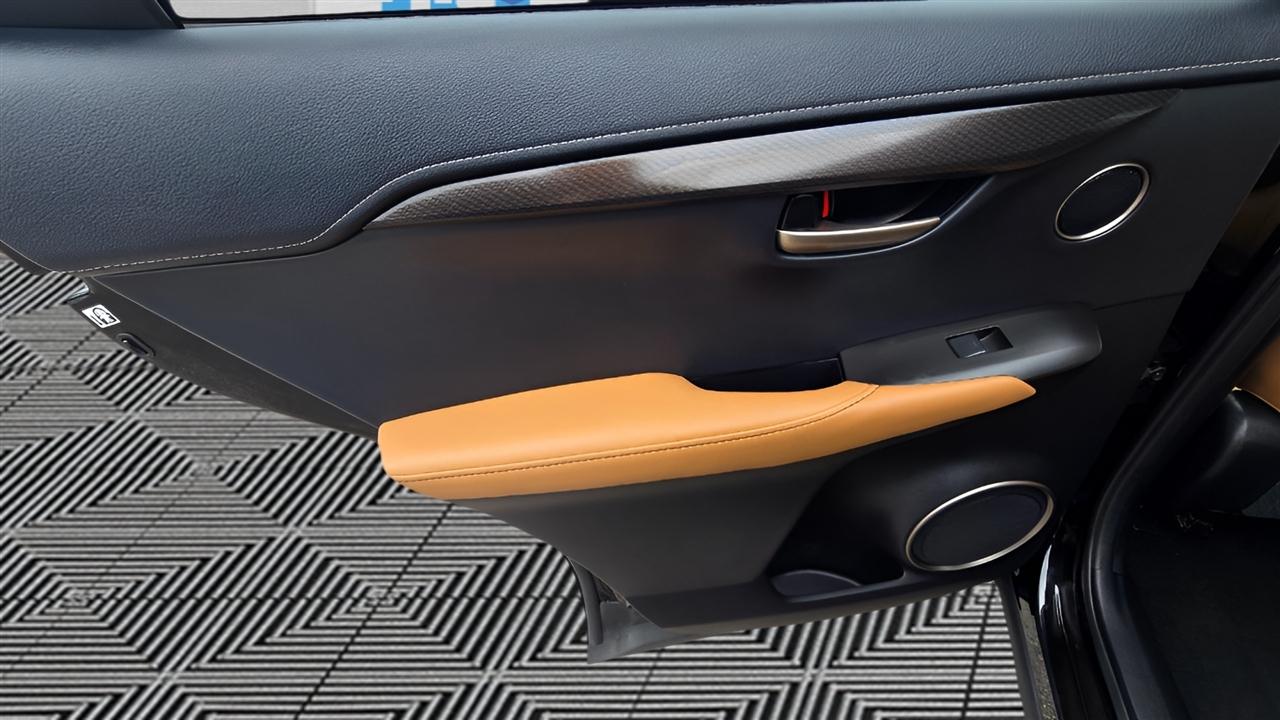 Lexus NX 200t FWD 2015