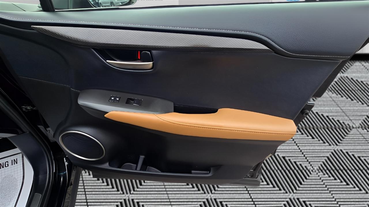 Lexus NX 200t FWD 2015