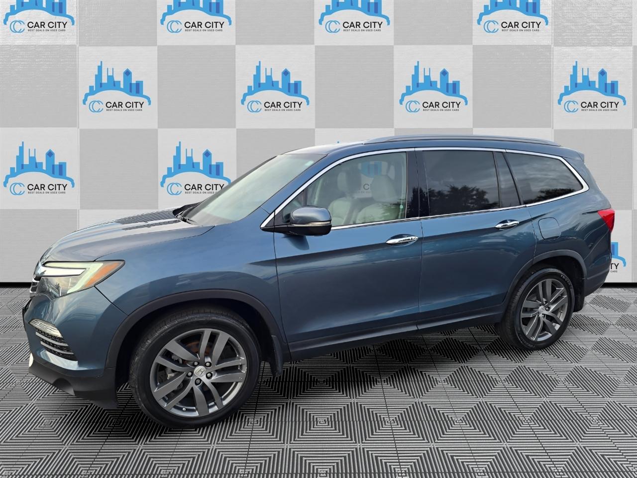 Honda Pilot Touring 4WD 2017