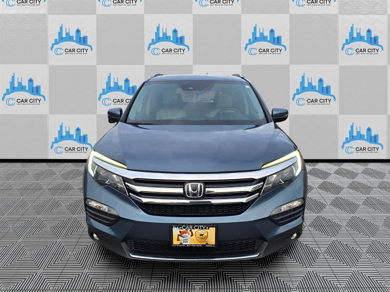 Honda Pilot Touring 4WD 2017