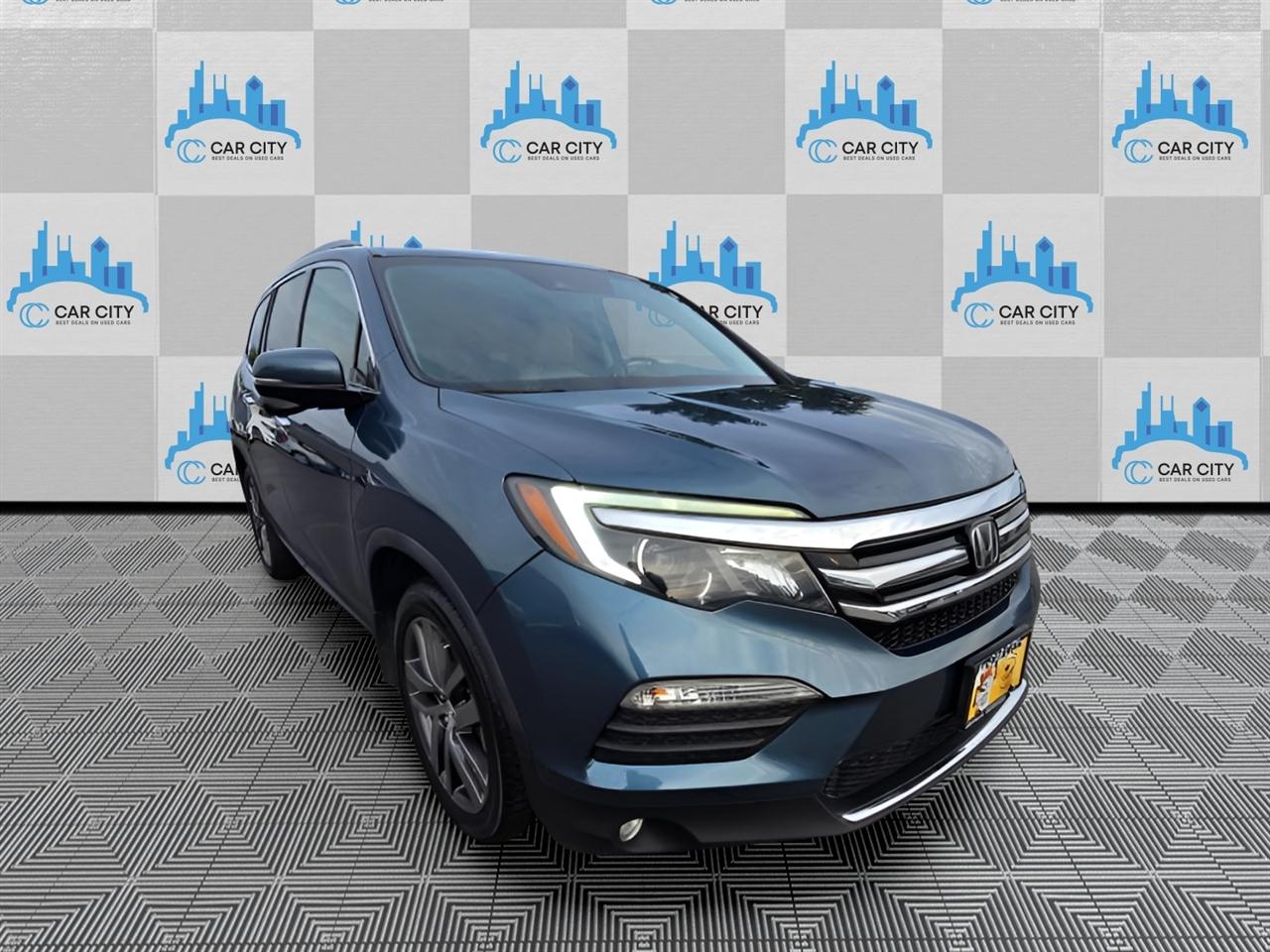 Honda Pilot Touring 4WD 2017