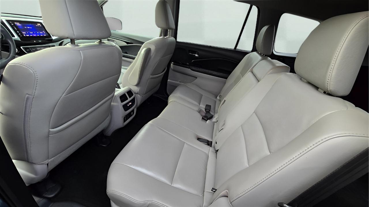 Honda Pilot Touring 4WD 2017
