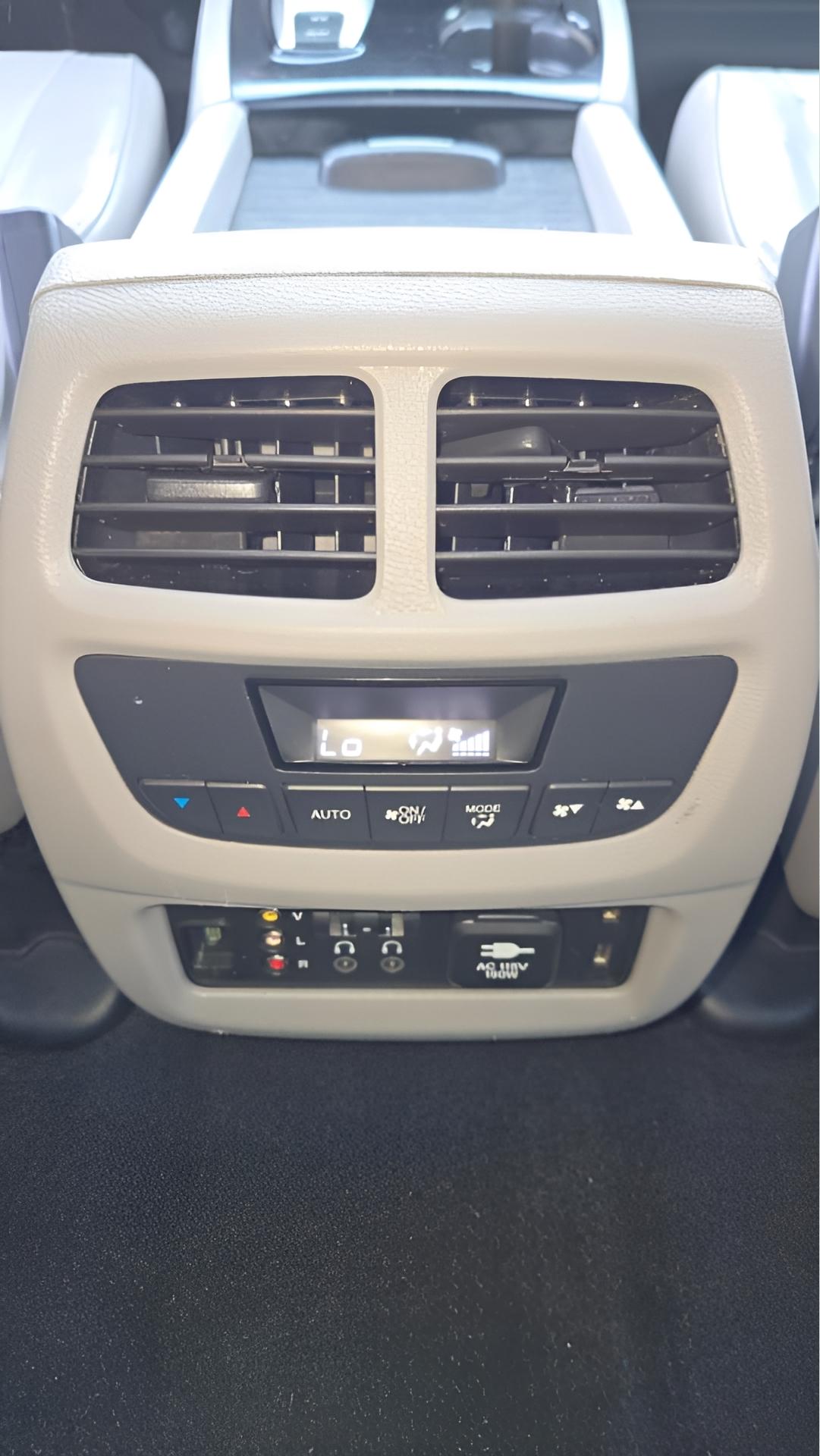 Honda Pilot Touring 4WD 2017