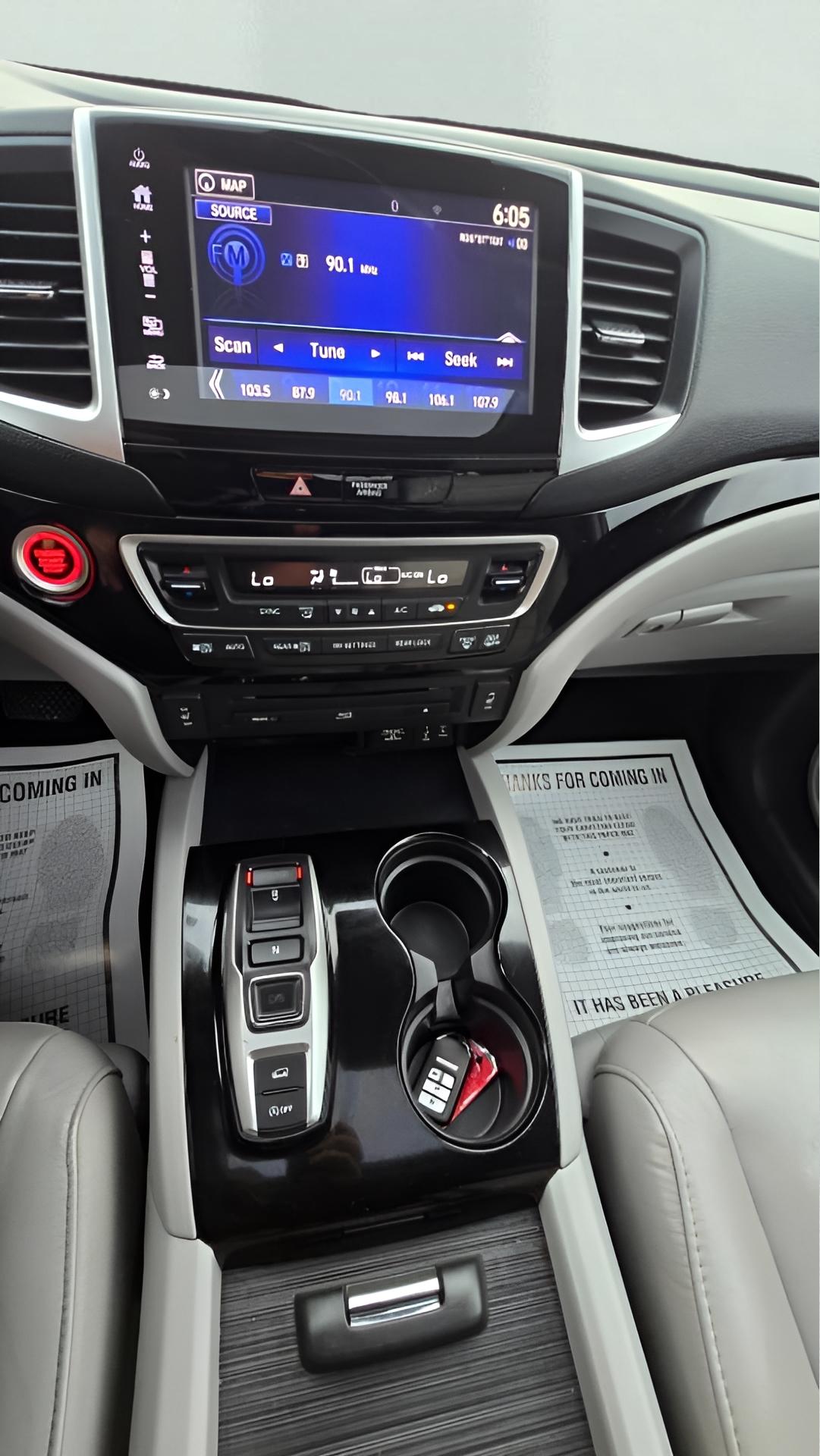 Honda Pilot Touring 4WD 2017