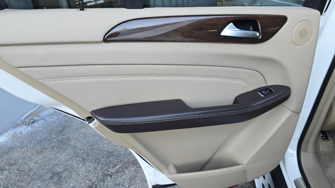 Mercedes-Benz M-Class ML350 4MATIC 2015