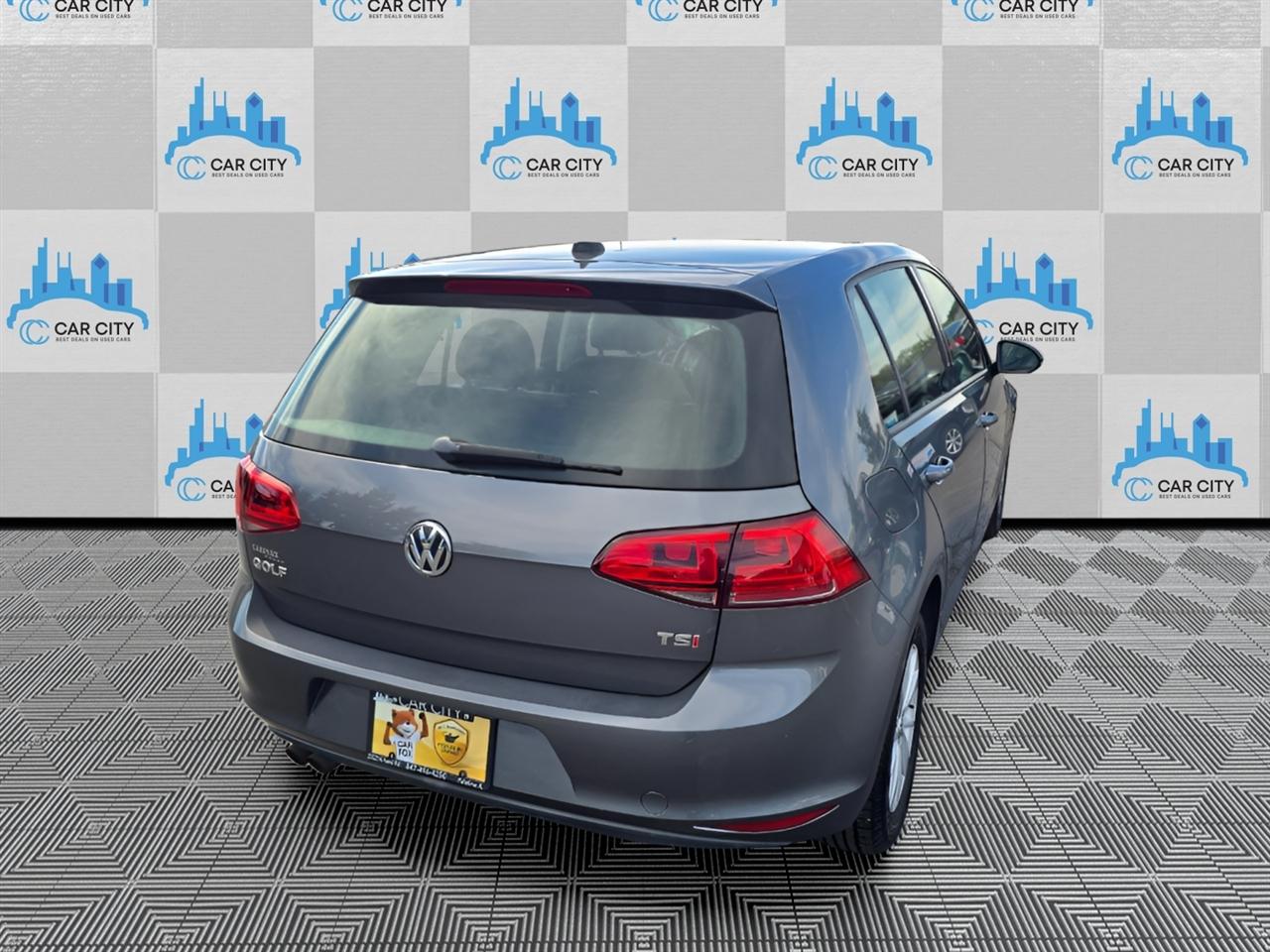 Volkswagen Golf TSI S 6A 2015
