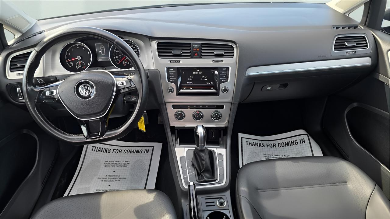 Volkswagen Golf TSI S 6A 2015