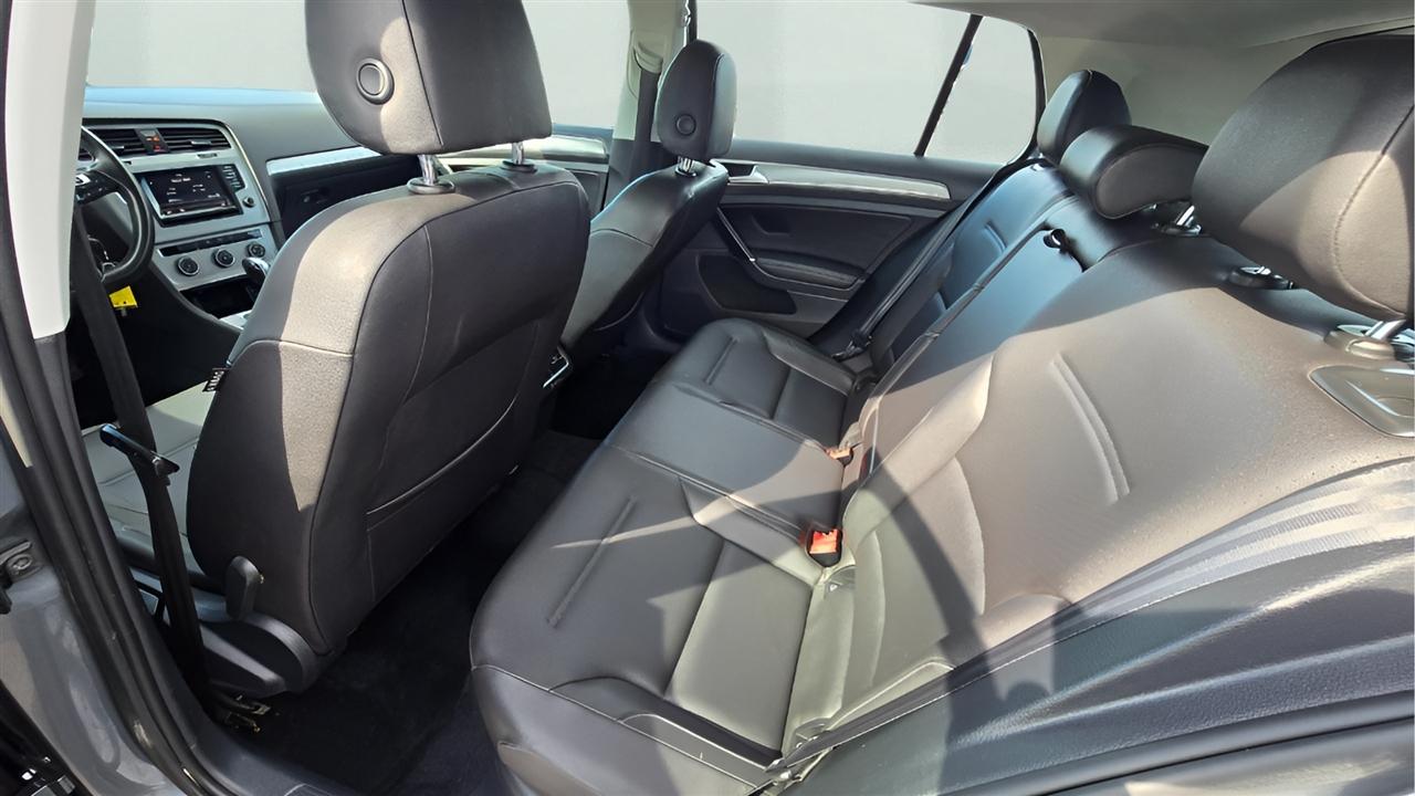 Volkswagen Golf TSI S 6A 2015