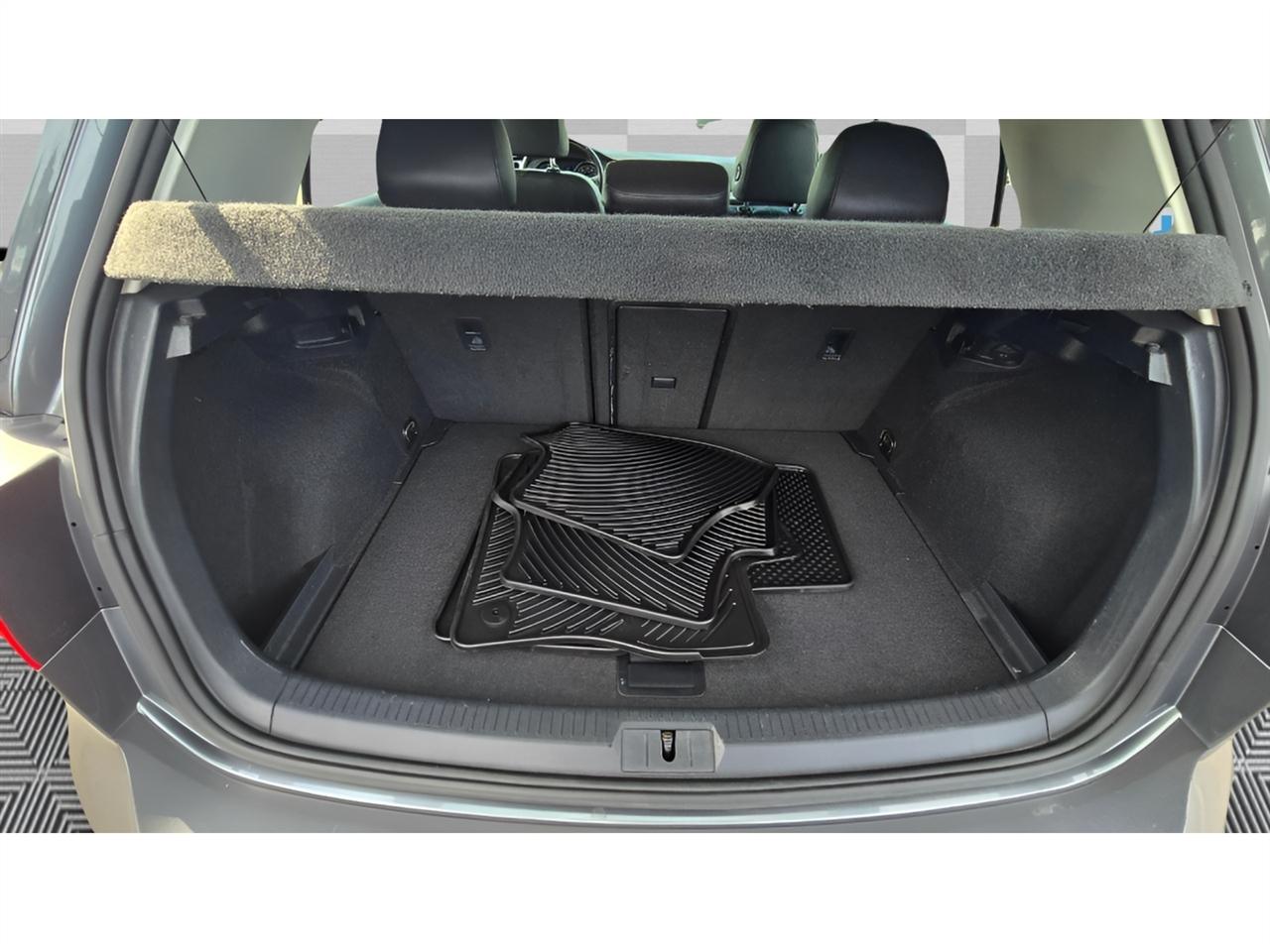 Volkswagen Golf TSI S 6A 2015