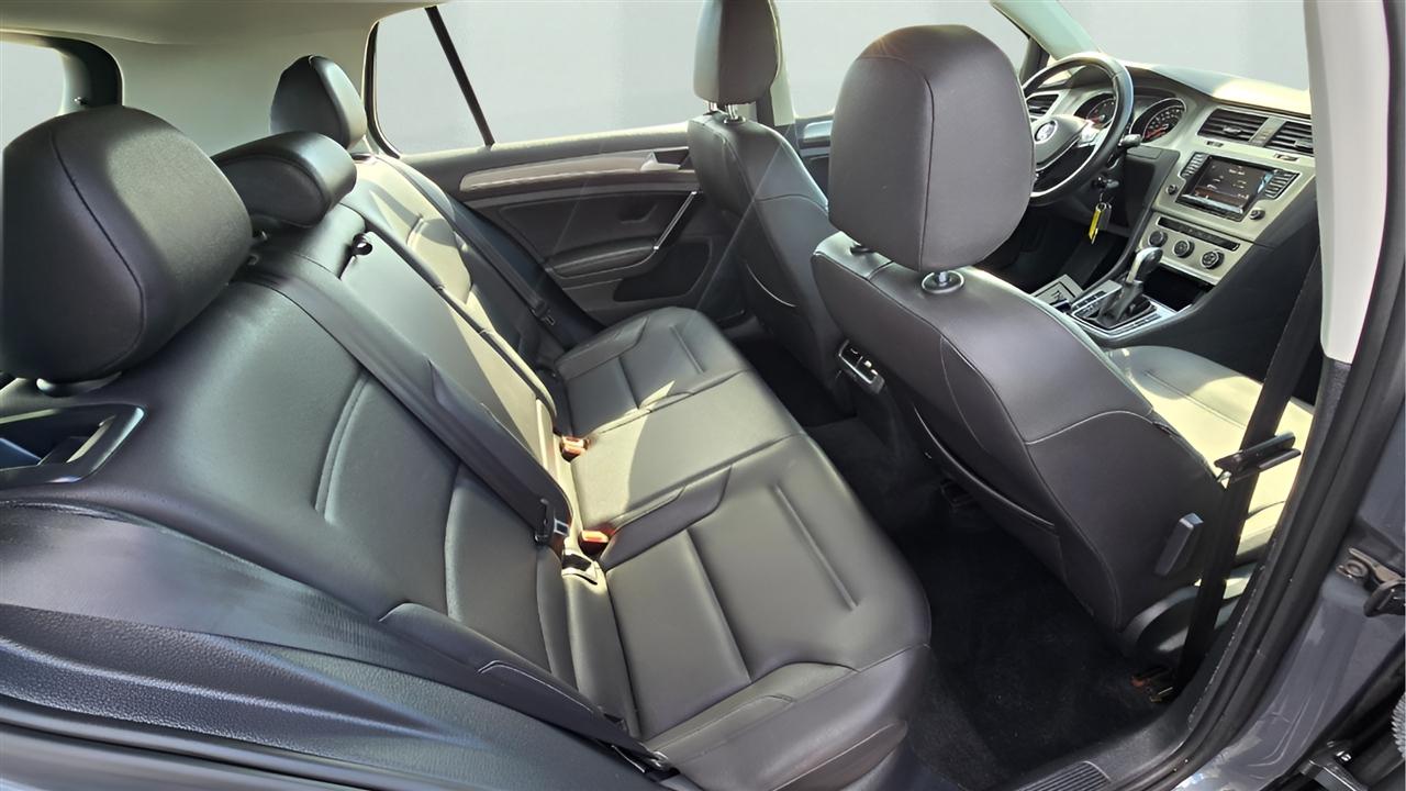 Volkswagen Golf TSI S 6A 2015