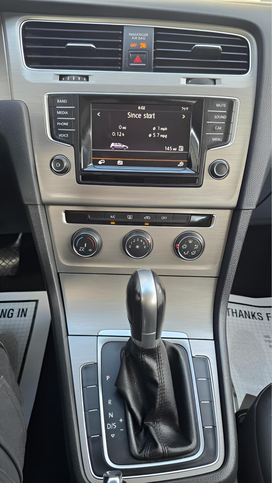 Volkswagen Golf TSI S 6A 2015