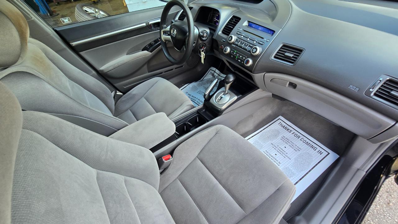 Honda Civic EX Sedan AT with Navigation 2008