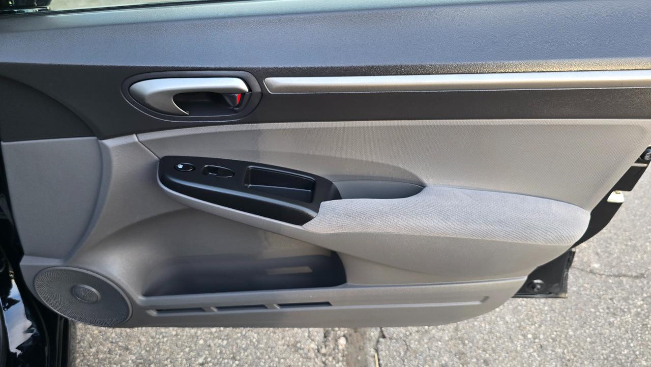 Honda Civic EX Sedan AT with Navigation 2008