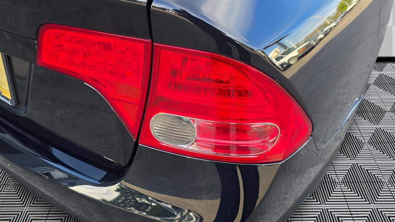 Honda Civic EX Sedan AT with Navigation 2008