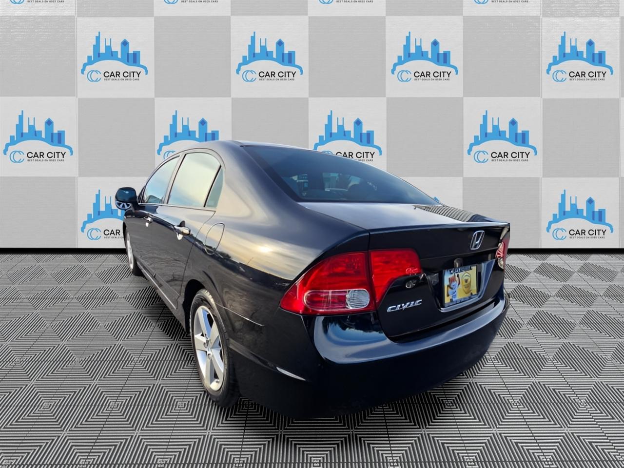 Honda Civic EX Sedan AT with Navigation 2008