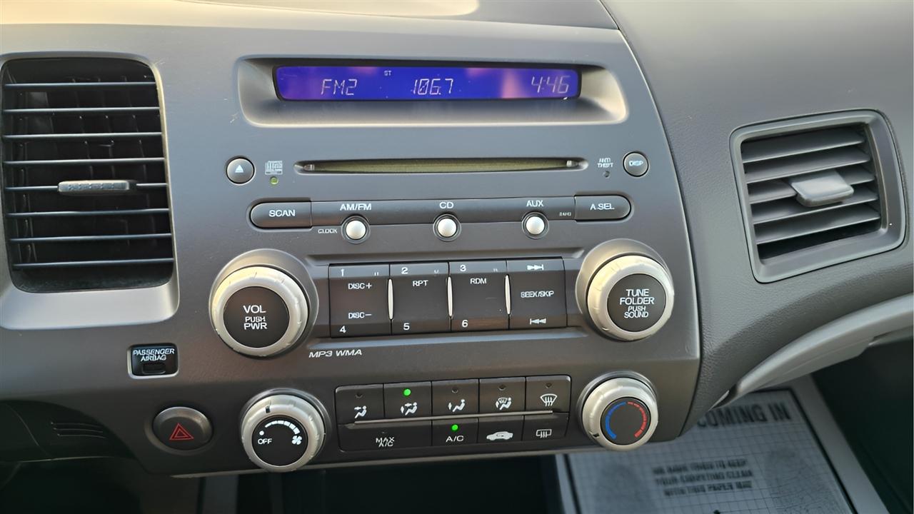 Honda Civic EX Sedan AT with Navigation 2008