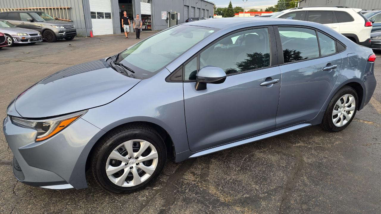 Toyota Corolla LE 2022