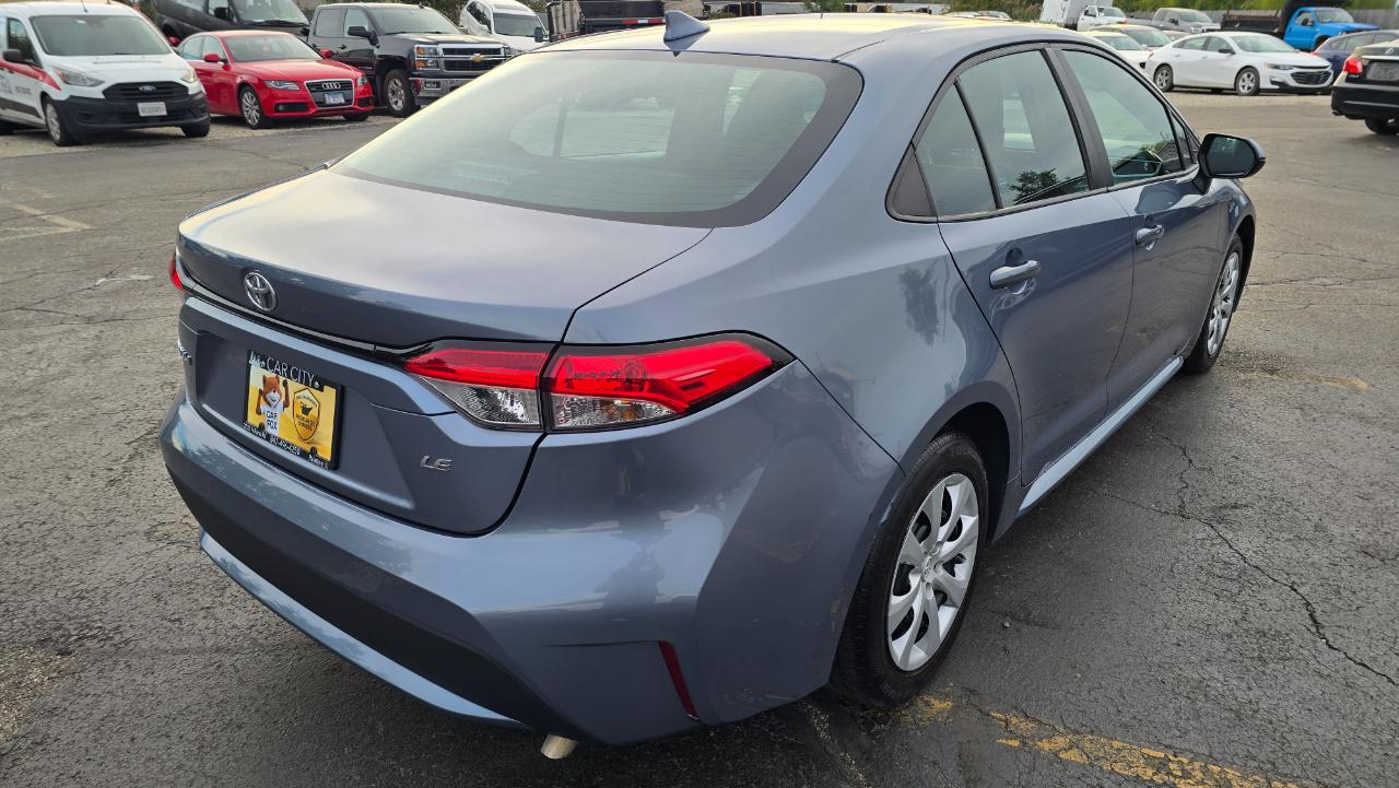 Toyota Corolla LE 2022