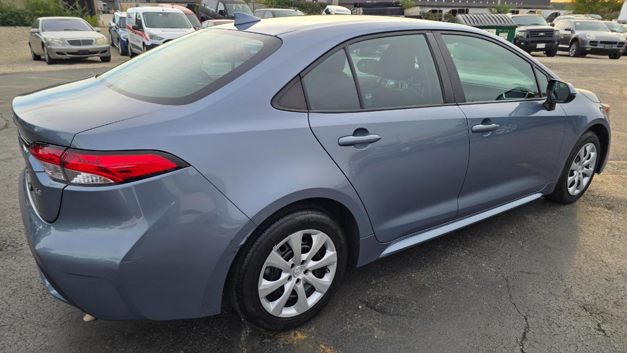 Toyota Corolla LE 2022