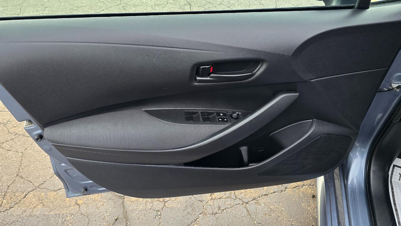 Toyota Corolla LE 2022