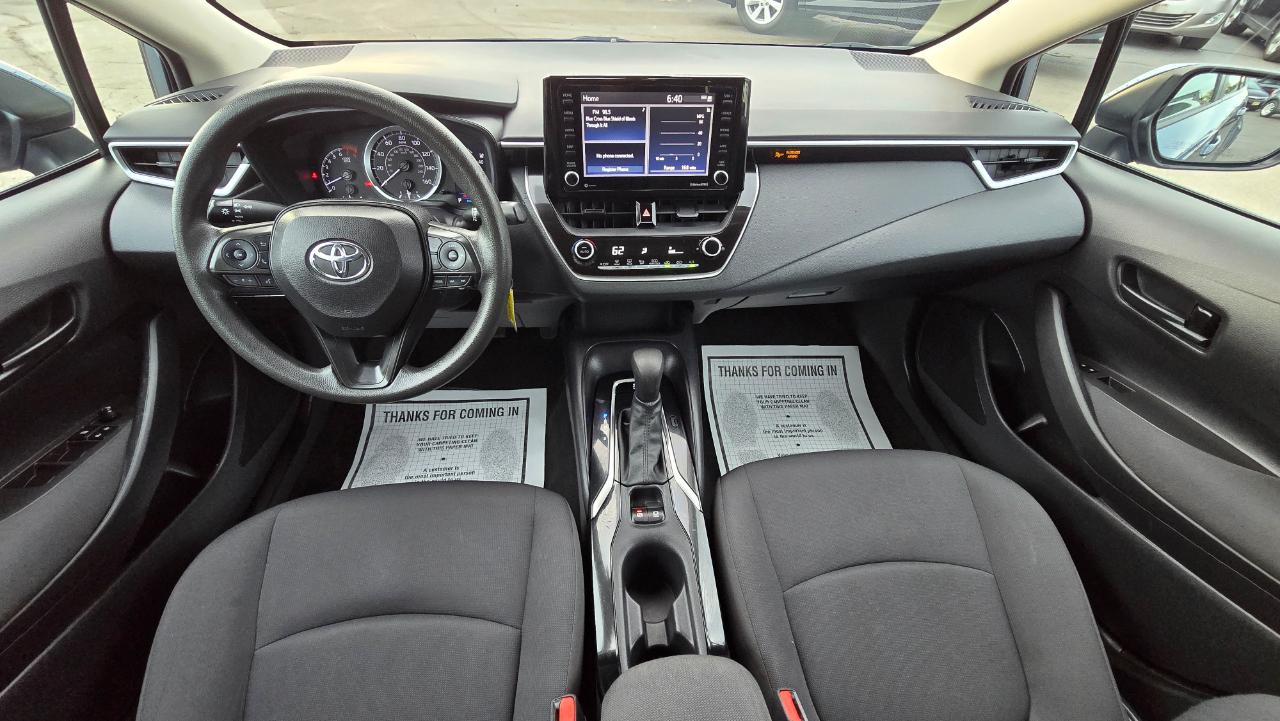 Toyota Corolla LE 2022