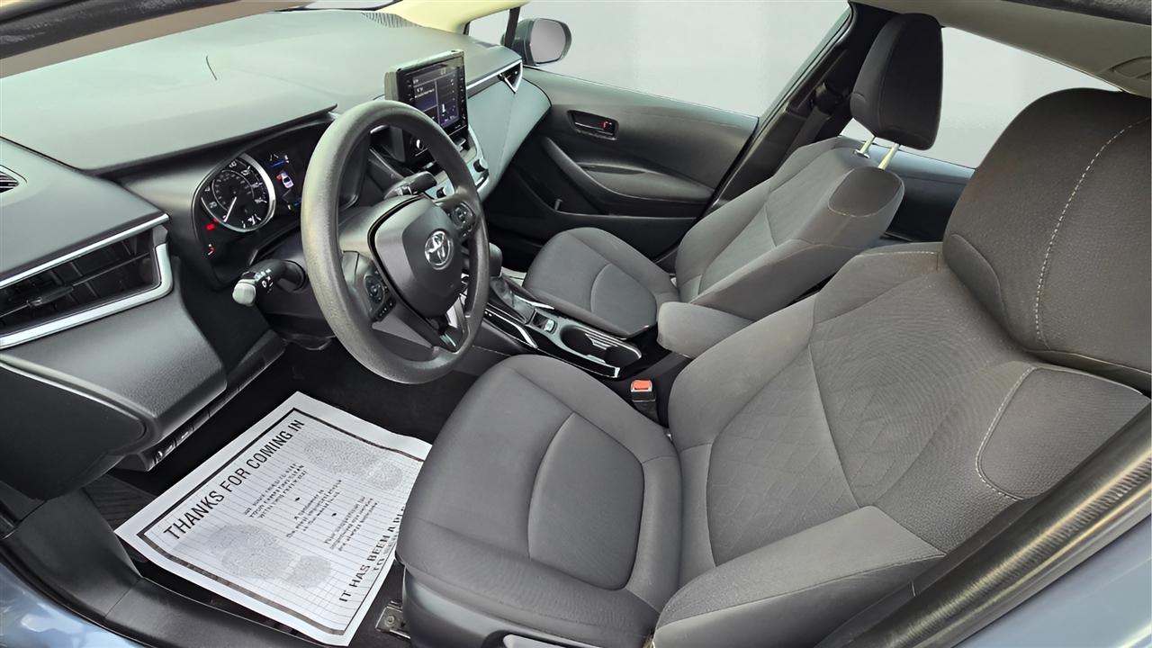Toyota Corolla LE 2022