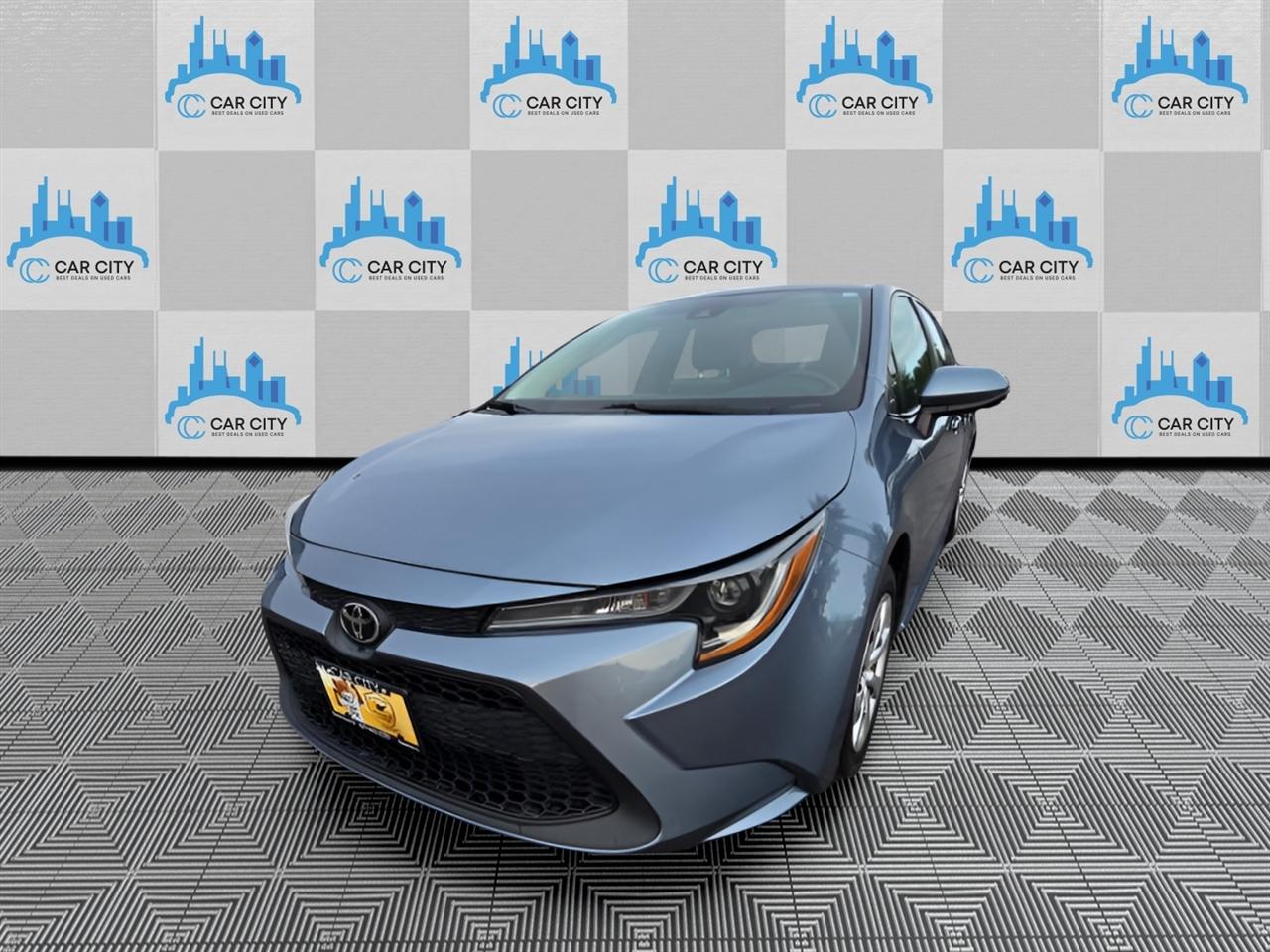 Toyota Corolla LE 2022