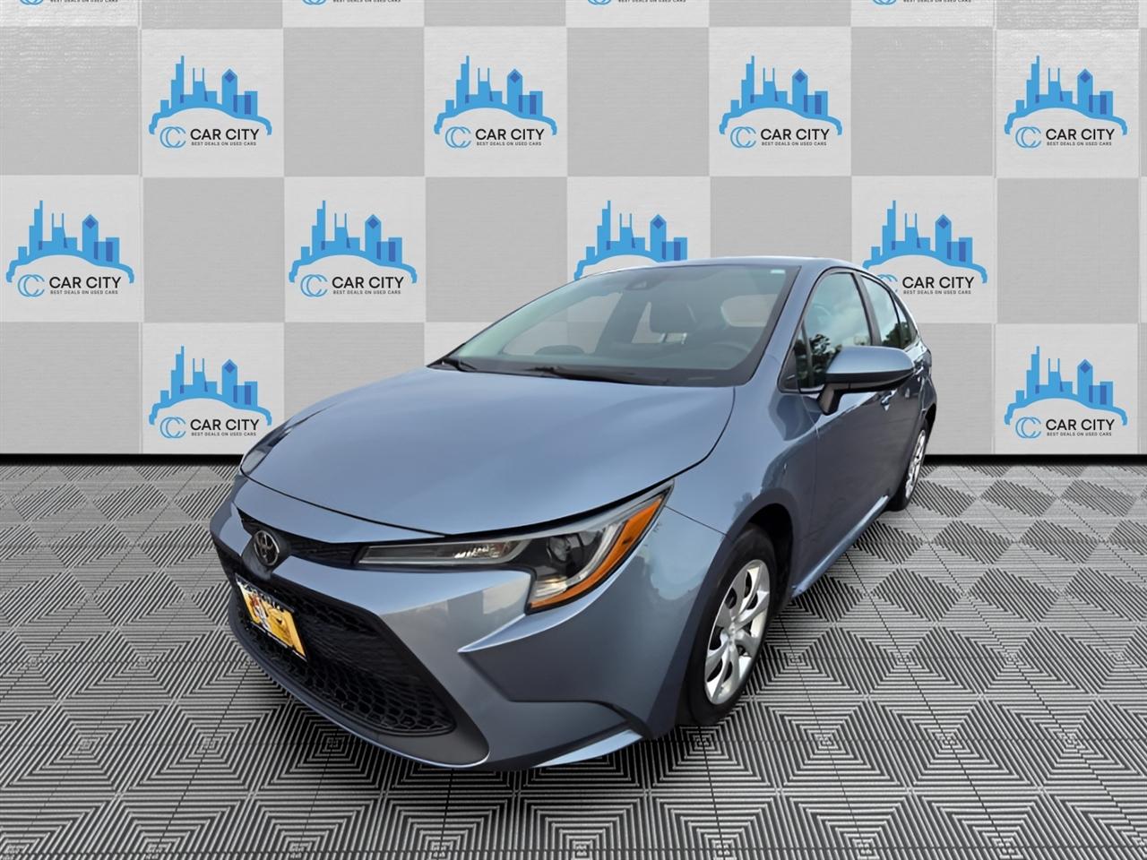 Toyota Corolla LE 2022