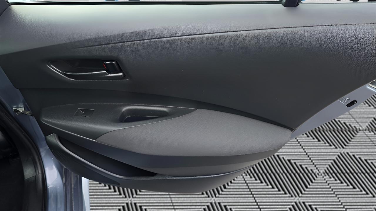 Toyota Corolla LE 2022