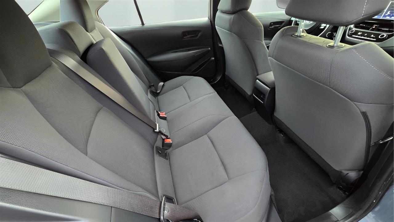 Toyota Corolla LE 2022