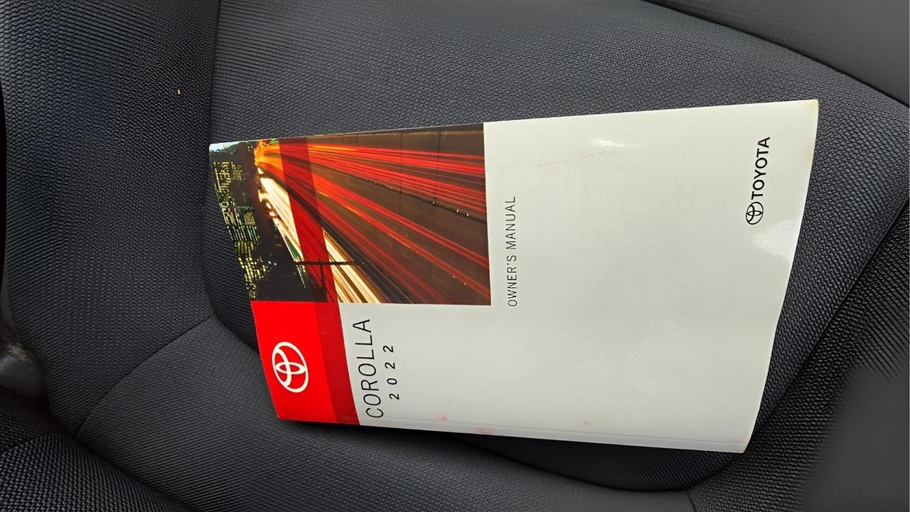 Toyota Corolla LE 2022
