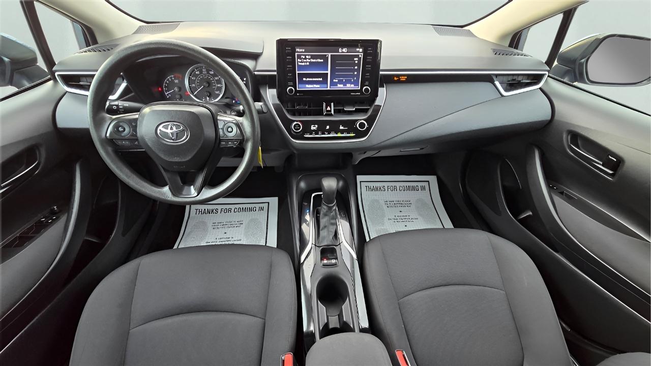 Toyota Corolla LE 2022