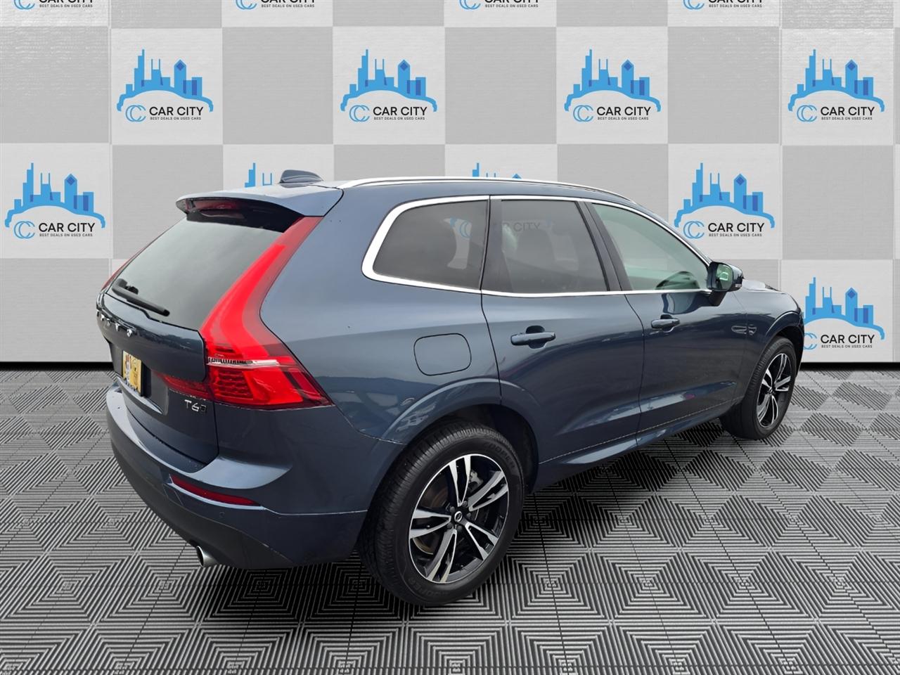 Volvo XC60 T6 Momentum AWD 2020