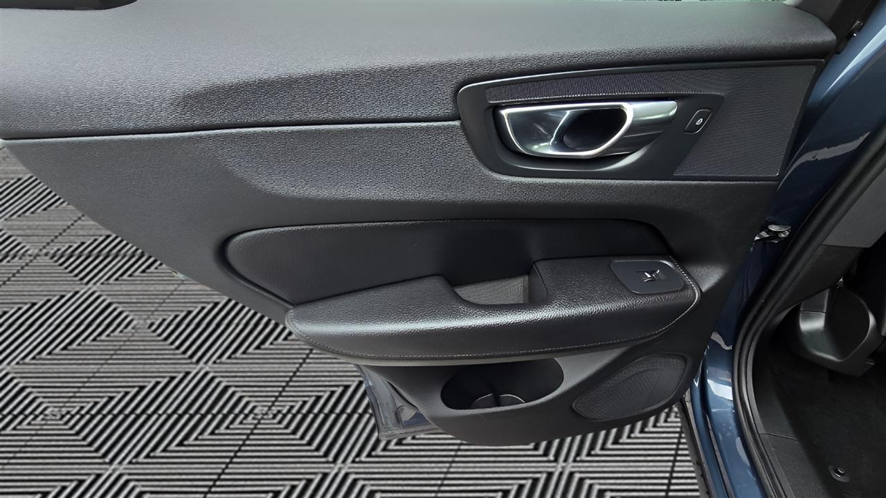 Volvo XC60 T6 Momentum AWD 2020