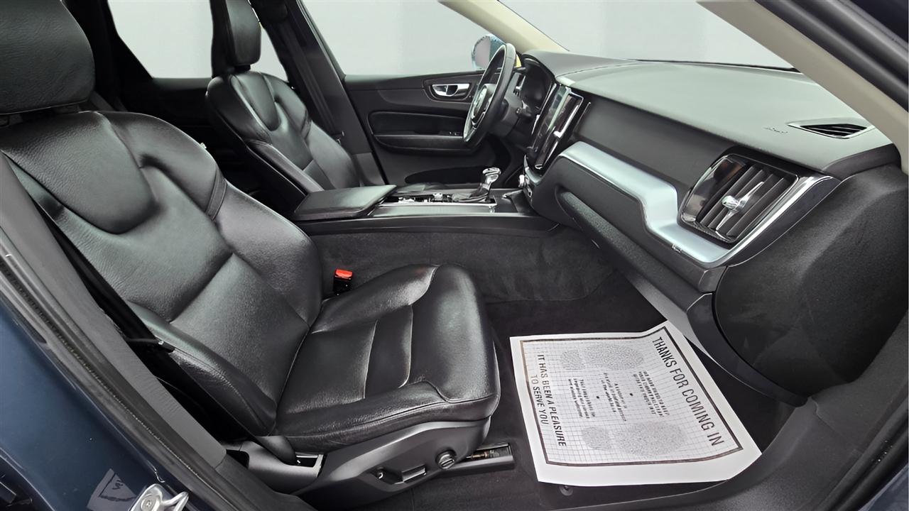 Volvo XC60 T6 Momentum AWD 2020