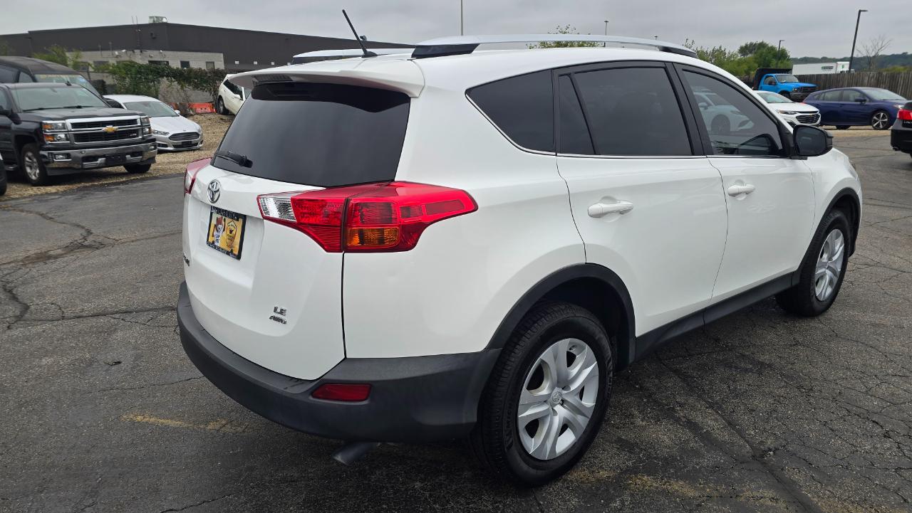 Toyota RAV4 LE AWD 2014