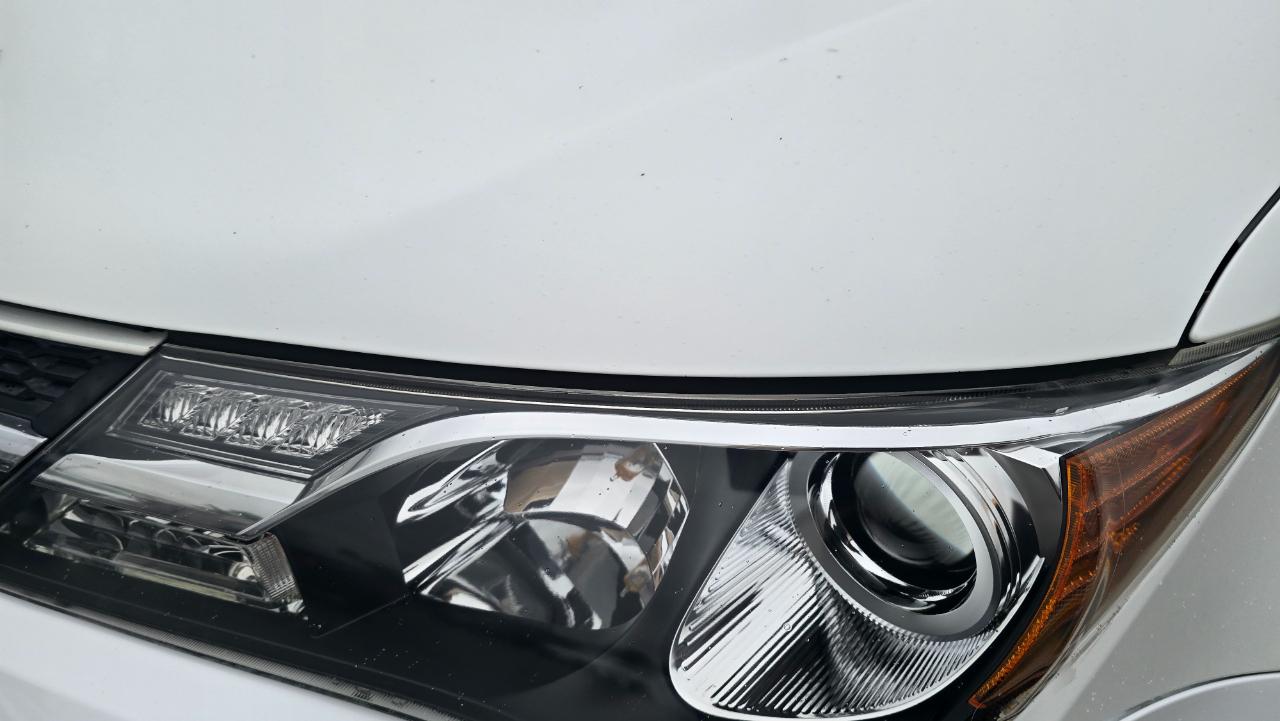 Toyota RAV4 LE AWD 2014