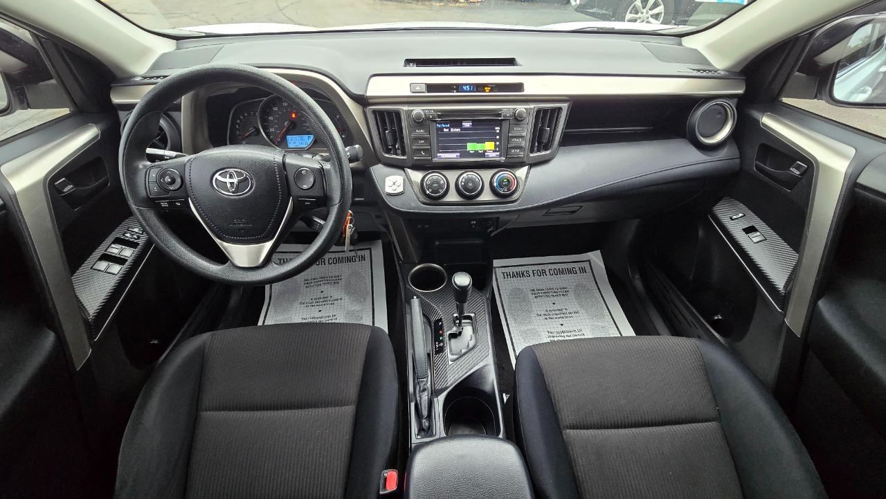 Toyota RAV4 LE AWD 2014