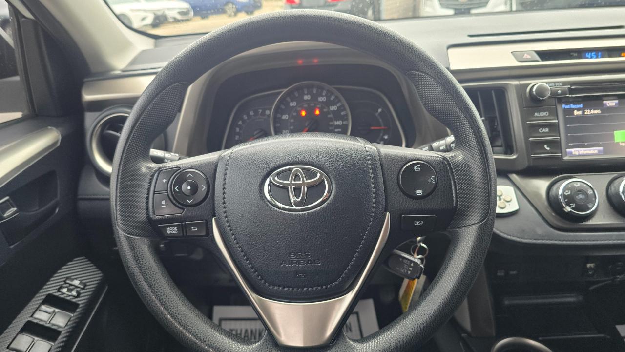 Toyota RAV4 LE AWD 2014