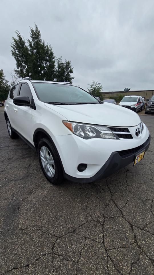 Toyota RAV4 LE AWD 2014