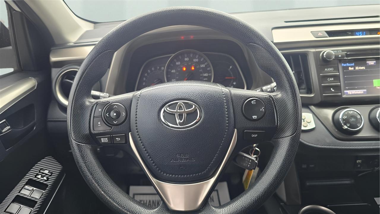 Toyota RAV4 LE AWD 2014